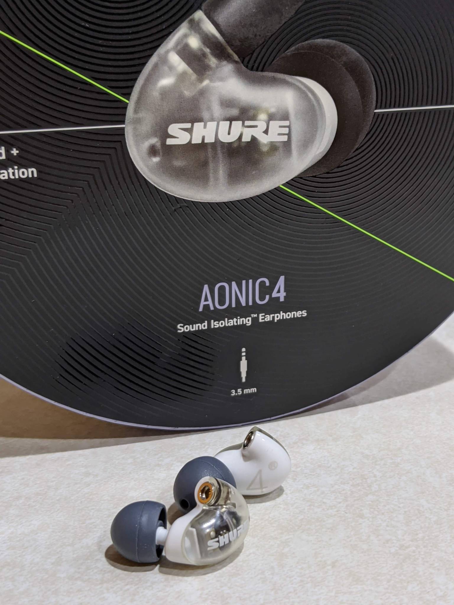AONIC 4 - Auriculares in-ear Sound Isolating™ - Shure España